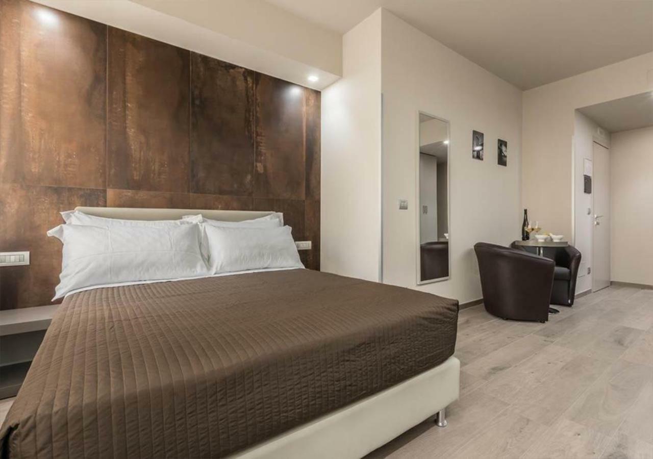 Astoria Deluxe rooms Bologna Exterior foto